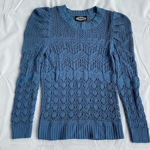 Oliver O. Crocheted sweater. Blue. Size S.